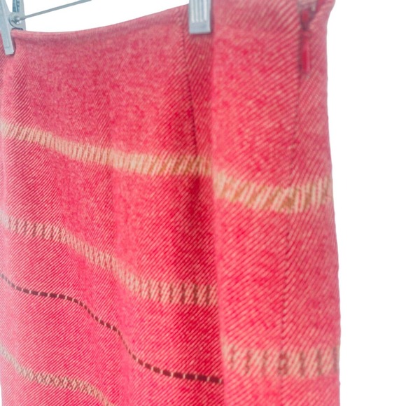 Trussardi Italian A-Line Wool Rust Red Black Skirt Pleated Hem Size 42, US Small - Picture 3 of 10